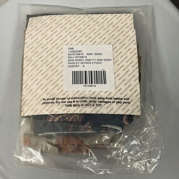 💥3/$30💥NWT - Urban Outfitters Paisley Woven Boxer Short 3-Pack - Small - Picture 6 of 6